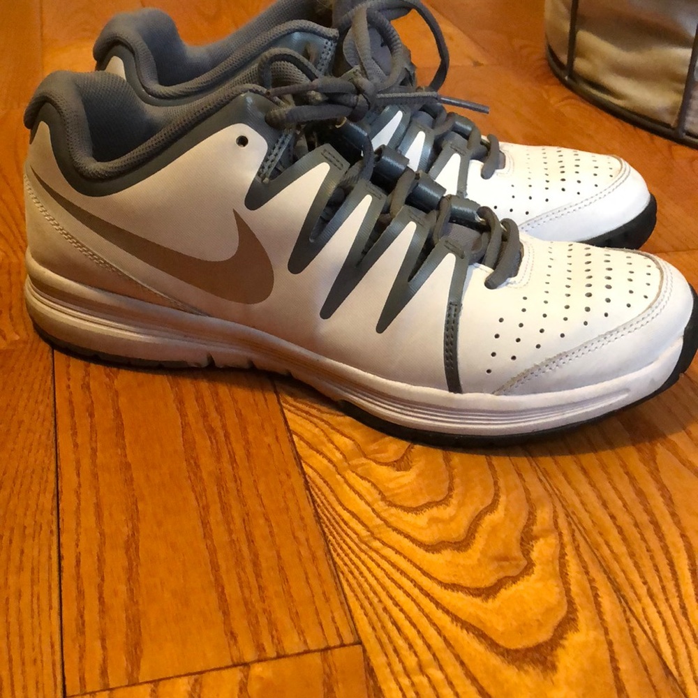 Women’s Nike Vapor Court